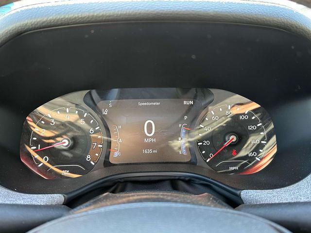 Photo of 2024 Diamond Black Crystal Pearlcoat Jeep Compass