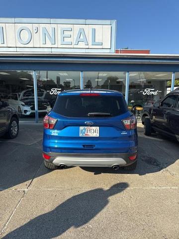 Photo of 2017 Lightning Blue Metallic Ford Escape