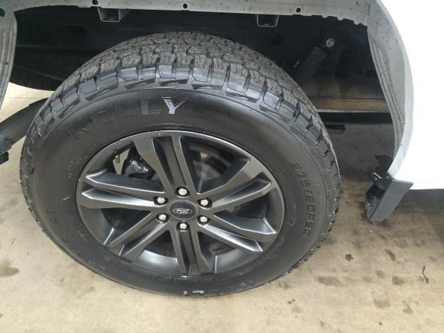 Photo of 2022 Oxford White Ford F-150