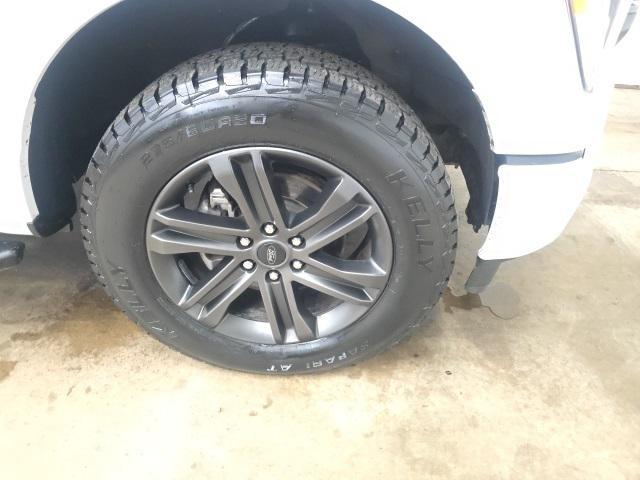 Photo of 2022 Oxford White Ford F-150