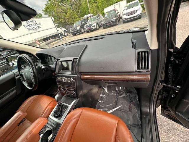 Photo of 2013 Black Land Rover LR2
