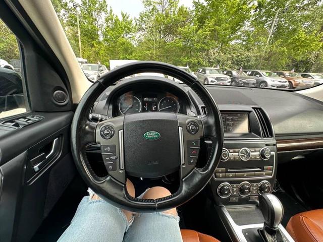 Photo of 2013 Black Land Rover LR2