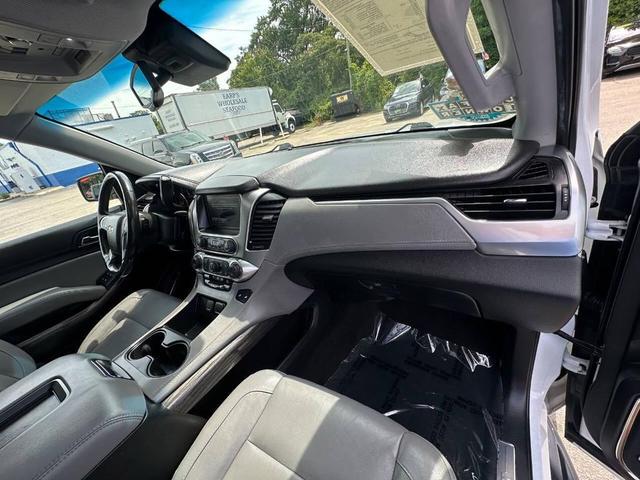 Photo of 2018 Summit White Chevrolet Tahoe