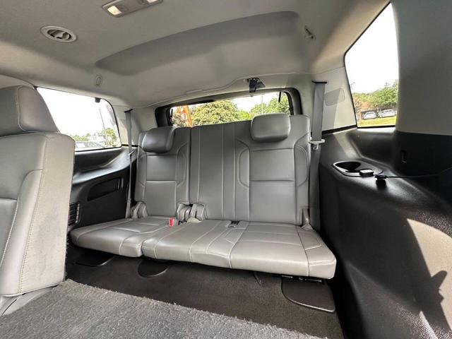 Photo of 2018 Summit White Chevrolet Tahoe