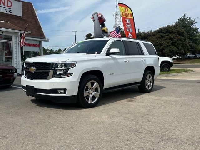 Photo of 2018 Summit White Chevrolet Tahoe