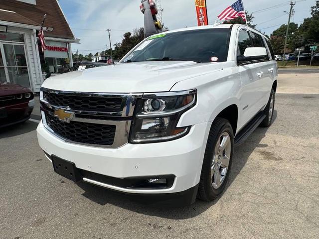 Photo of 2018 Summit White Chevrolet Tahoe