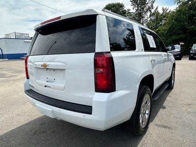 Photo of 2018 Summit White Chevrolet Tahoe