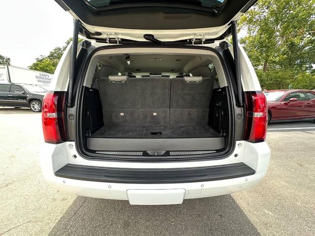 Photo of 2018 Summit White Chevrolet Tahoe