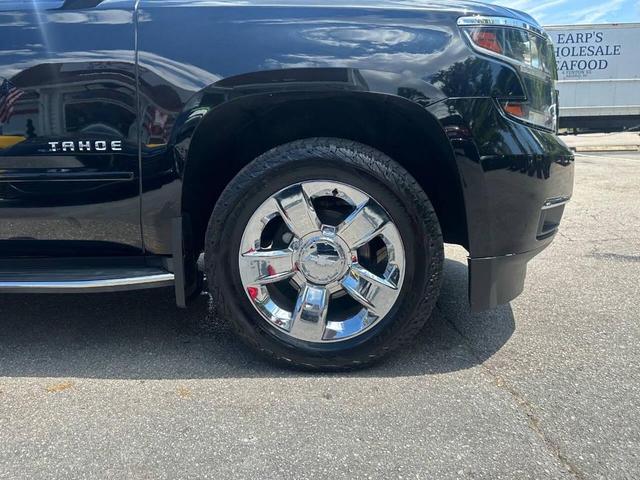 Photo of 2015 Black Chevrolet Tahoe