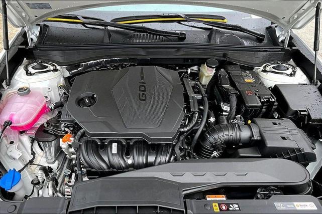 Photo of 2025 White Hyundai SONATA