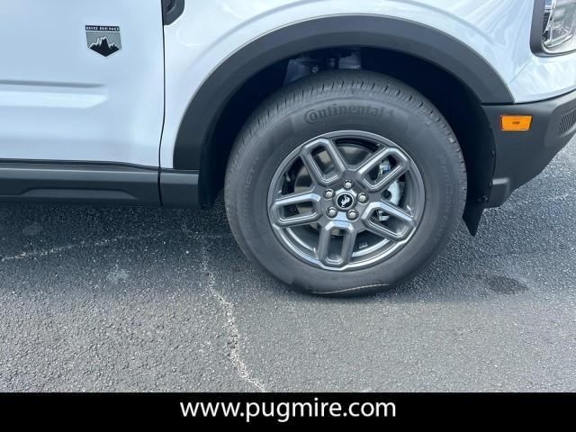 Photo of 2025 Oxford White Ford Bronco Sport