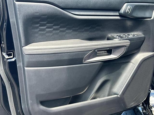 Photo of 2025 Shadow Black Ford Ranger