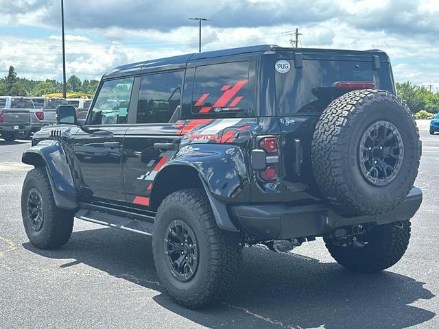 Photo of 2025 Shadow Black Ford Bronco