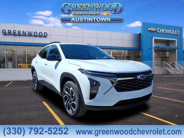 Photo of 2026 Summit White Chevrolet Trax