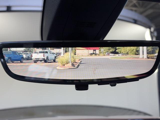 Photo of 2023 Radiant Red Tintcoat Chevrolet Traverse