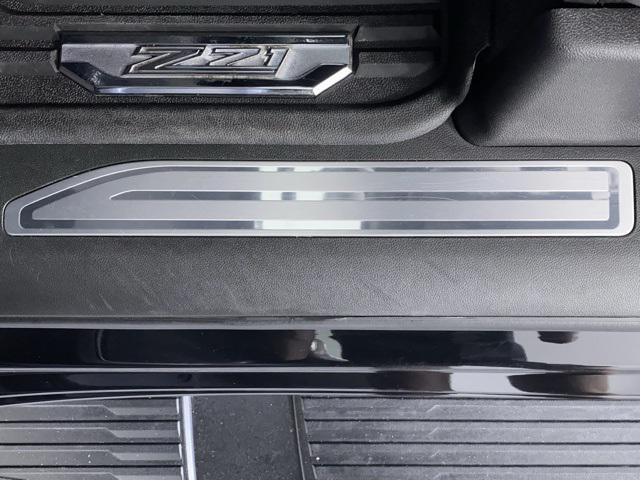 Photo of 2022 Black Chevrolet Silverado 1500