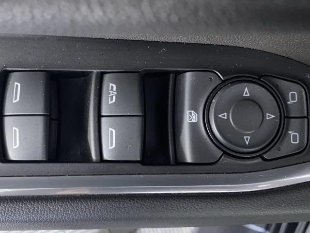 Photo of 2022 Black Chevrolet Silverado 1500