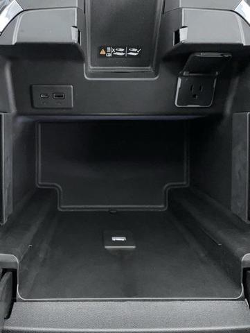 Photo of 2022 Black Chevrolet Silverado 1500