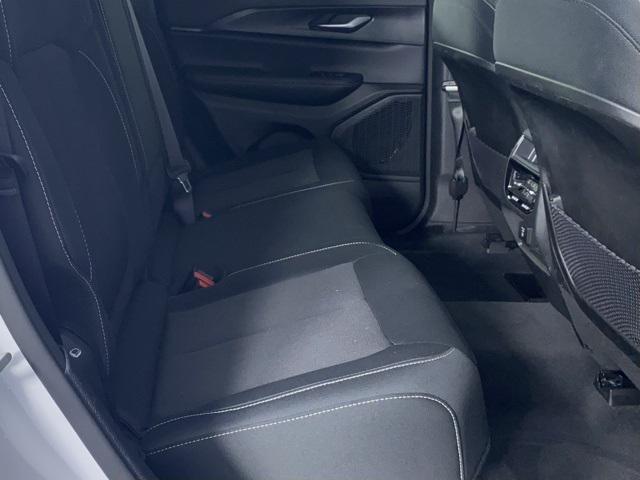 Photo of 2023 Bright White Clearcoat Jeep Grand Cherokee
