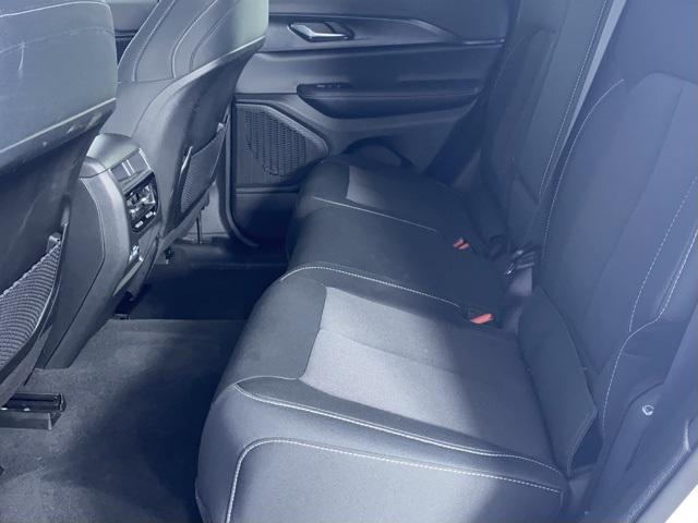 Photo of 2023 Bright White Clearcoat Jeep Grand Cherokee