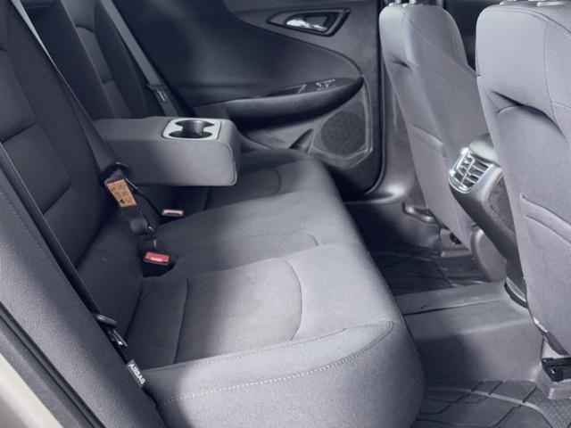 Photo of 2022 Mineral Gray Metallic Chevrolet Malibu