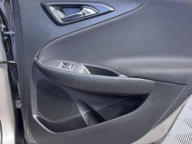 Photo of 2022 Mineral Gray Metallic Chevrolet Malibu