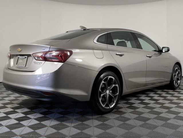 Photo of 2022 Mineral Gray Metallic Chevrolet Malibu