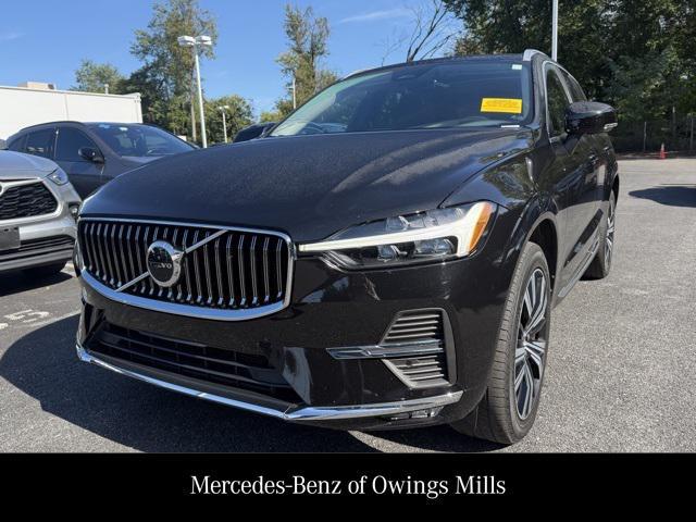 Photo of 2022 Onyx Black Metallic Volvo XC60