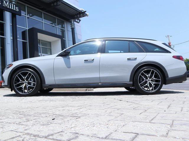 Photo of 2025 MANUFAKTUR Alpine Gray Mercedes-Benz E-Class