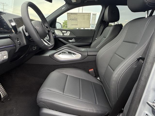Photo of 2025 Cirrus Silver Metallic Mercedes-Benz GLS 450