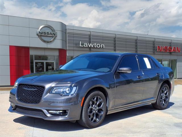 2023 Chrysler 300