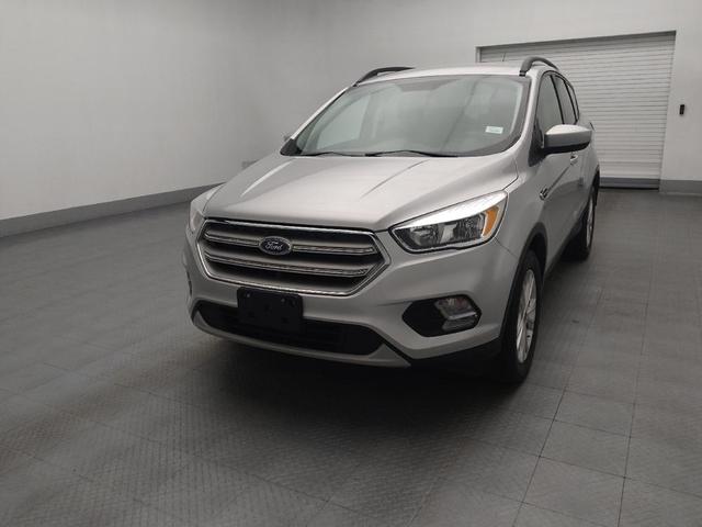 Photo of 2018 White Gold Metallic Ford Escape
