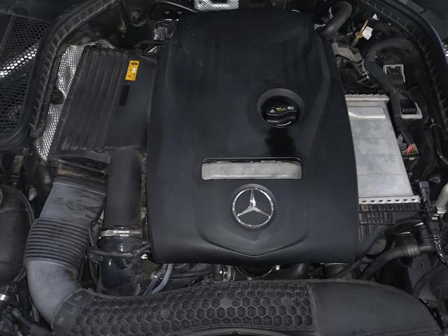 Photo of 2018 Black Mercedes-Benz C-Class