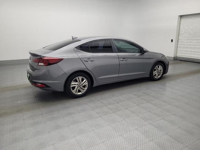Photo of 2019 Machine Gray Hyundai ELANTRA