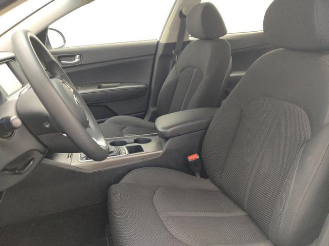 Photo of 2020 Snow White Pearl Kia Optima