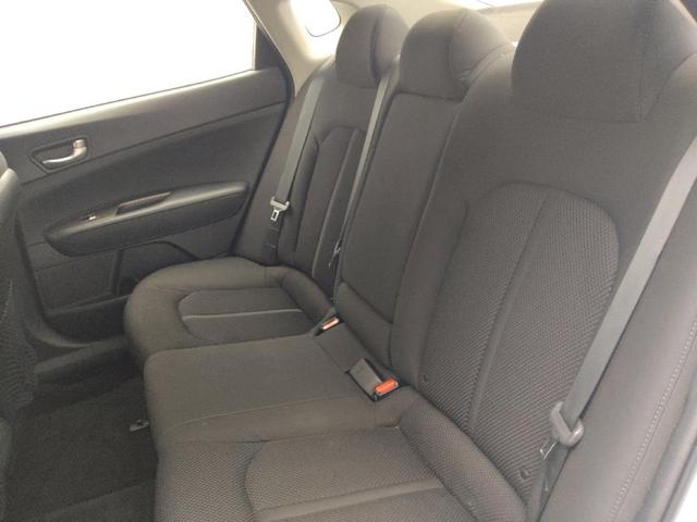 Photo of 2020 Snow White Pearl Kia Optima