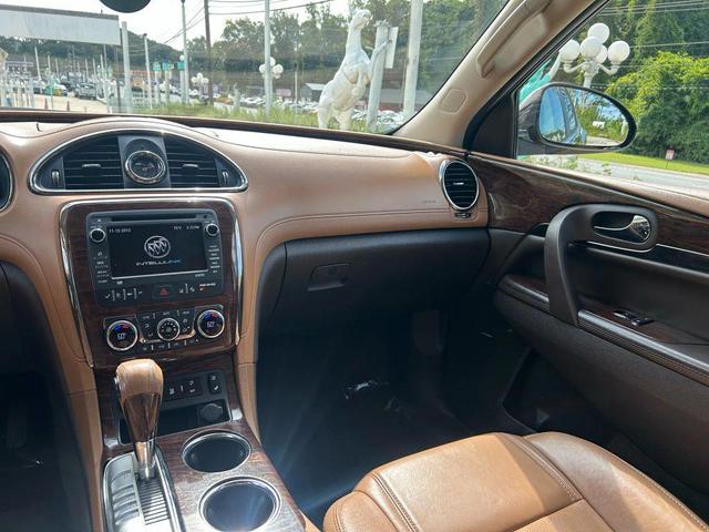 Photo of 2014 Gray Buick Enclave