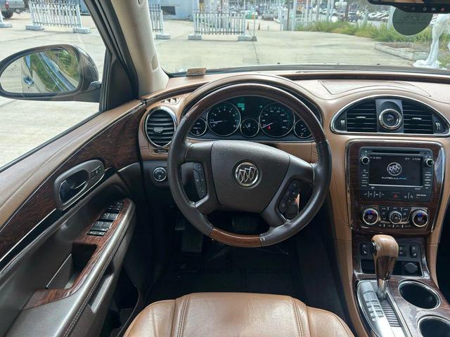 Photo of 2014 Gray Buick Enclave