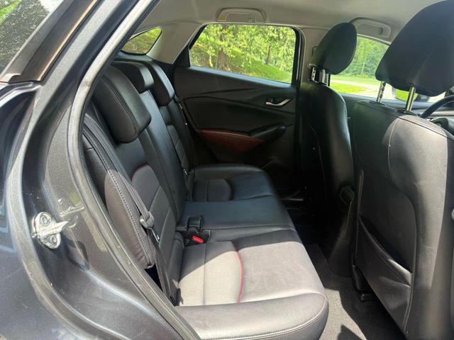 Photo of 2016 Meteor Gray Mica Mazda CX-3
