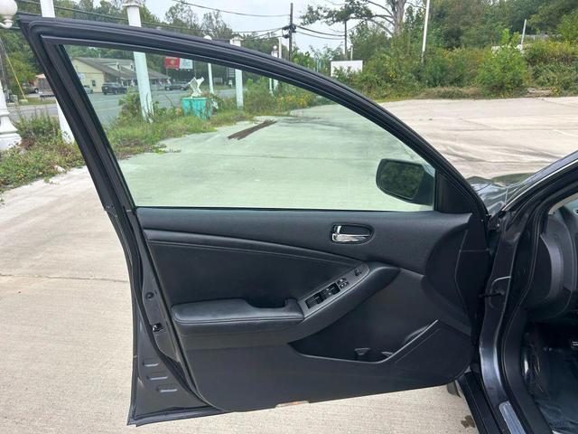 Photo of 2009  Nissan Altima