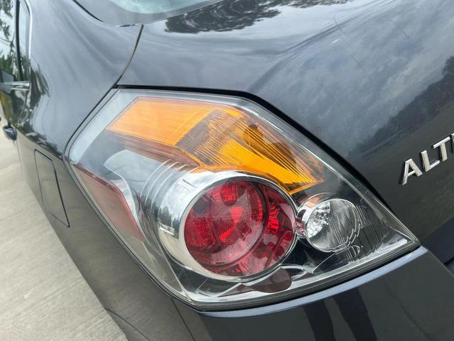 Photo of 2009  Nissan Altima