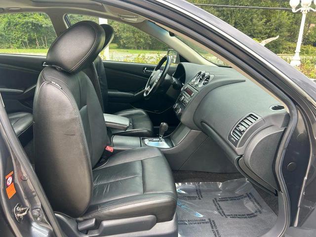 Photo of 2009  Nissan Altima