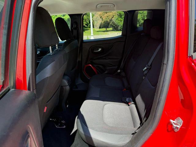 Photo of 2016 Colorado Red Jeep Renegade