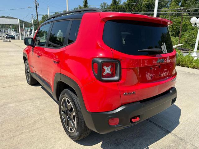 Photo of 2016 Colorado Red Jeep Renegade