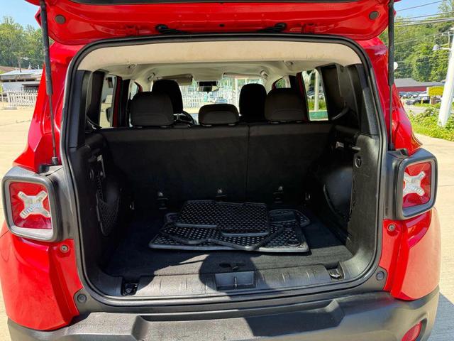 Photo of 2016 Colorado Red Jeep Renegade