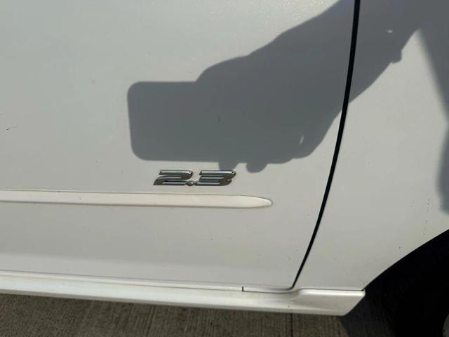 Photo of 2009 Crystal White Pearl Mica Mazda Mazda3