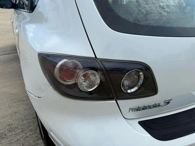Photo of 2009 Crystal White Pearl Mica Mazda Mazda3
