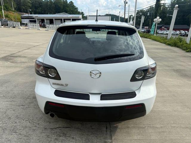 Photo of 2009 Crystal White Pearl Mica Mazda Mazda3