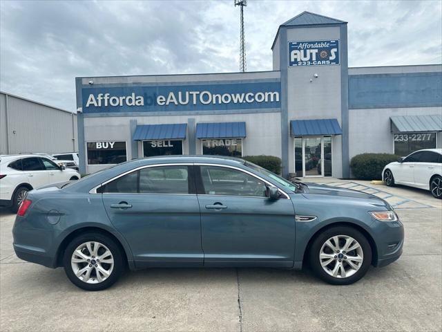 2010 Ford Taurus