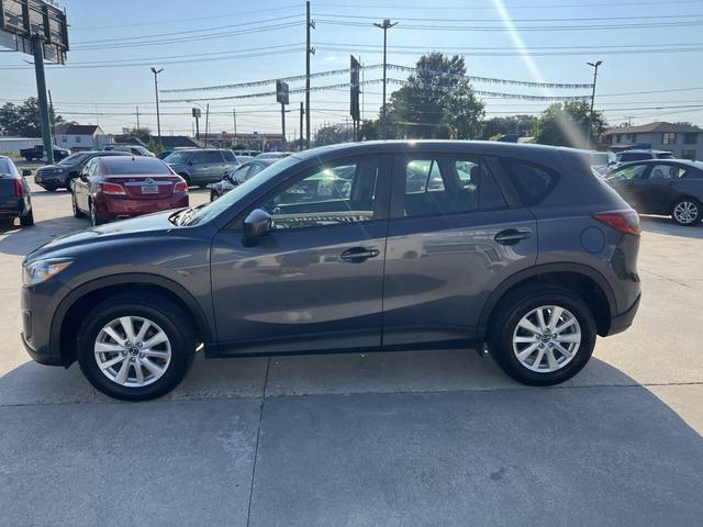 Photo of 2014 Gray/blue Mazda CX-5